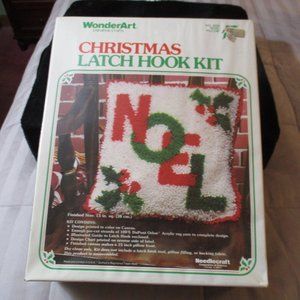Vintage WonderArt Christmas Latch Hook Kit Noel Pillow Kit No.4525